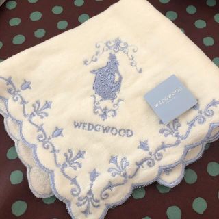 ウェッジウッド(WEDGWOOD)の専用！WEDGWOOD ふわふわ大きめハンドタオル　27×27(ハンカチ)