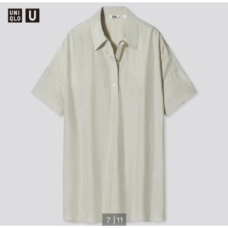 ユニクロ(UNIQLO)のUNIQLO ユニクロ　シャイニーレーヨンポロチュニック（半袖）(シャツ/ブラウス(半袖/袖なし))