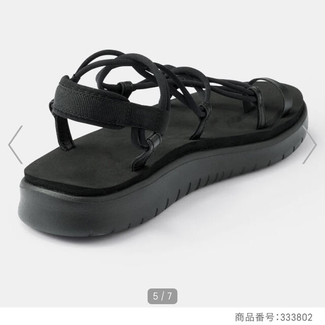 GU(ジーユー)のGU☆ソフトアーチエアリースポーツサンダル☆Sサイズ　ブラック レディースの靴/シューズ(サンダル)の商品写真