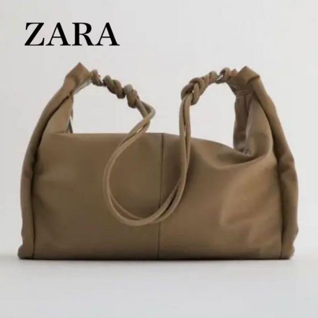 ZARA(ザラ)の8 ZARA ギャザーサイドディテールトートバッグ レディースのバッグ(トートバッグ)の商品写真