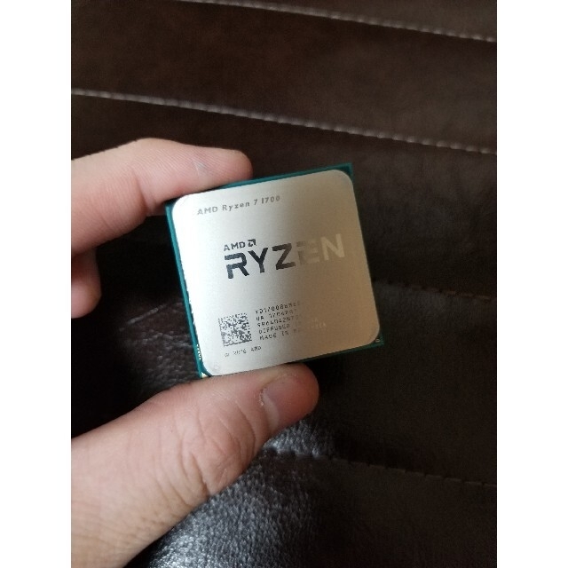 AMD Ryzen 7 1700 CPU バルク スマホ/家電/カメラのPC/タブレット(PCパーツ)の商品写真