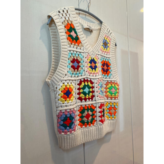 Drawer(ドゥロワー)のsea new york 21SS crochet vest 限定値下げ レディースのトップス(ベスト/ジレ)の商品写真