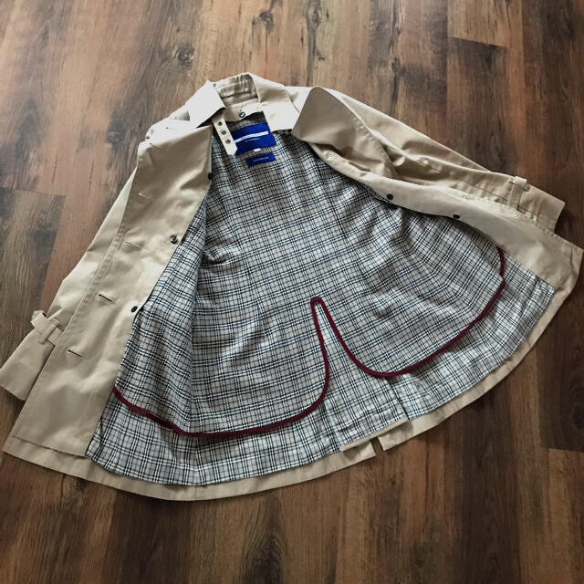 BURBERRY BLUE LABEL(バーバリーブルーレーベル)の❤️美品　バーバリーブルーレーベル　トレンチコート　36 レディースのジャケット/アウター(トレンチコート)の商品写真