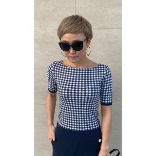 ザラ(ZARA)のJENNE 日本製　シルク混ボートネックチェックニット　ネイビー(カットソー(半袖/袖なし))