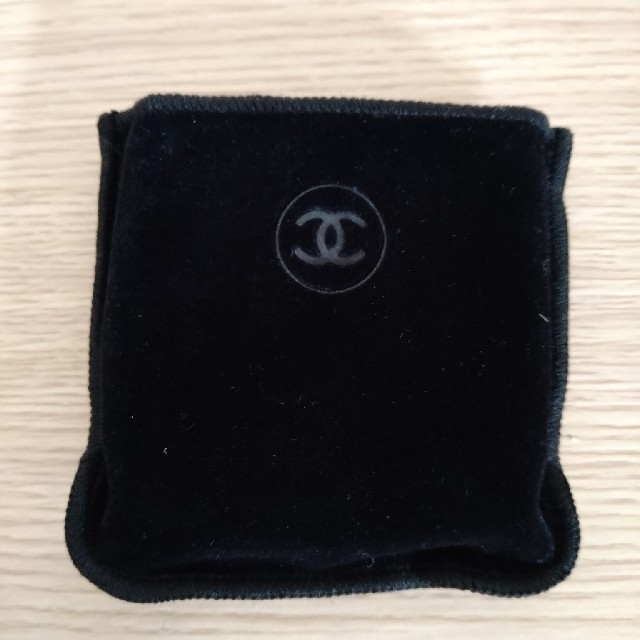 CHANEL(シャネル)の【専用】シャネル　レキャトルオンブル　79 コスメ/美容のベースメイク/化粧品(アイシャドウ)の商品写真