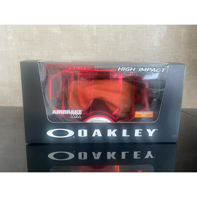 Oakley(オークリー)のOAKLEY AIRBRAKE モトクロスゴーグル オフロードゴーグル 新品 自動車/バイクのバイク(モトクロス用品)の商品写真