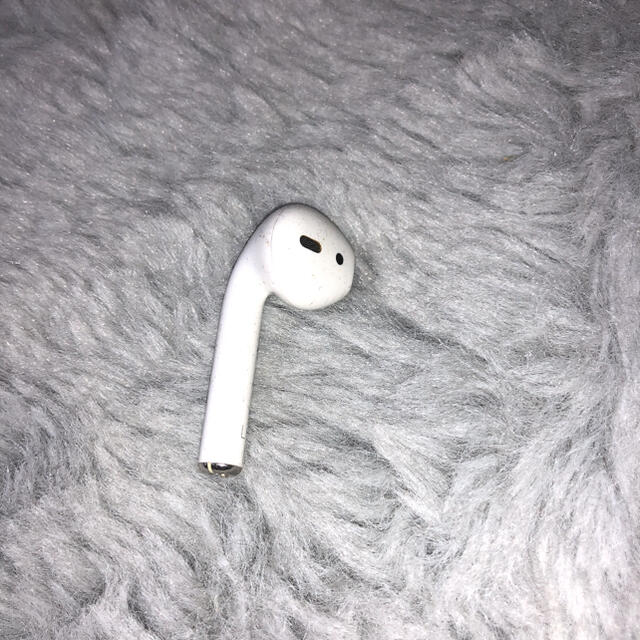 Apple AirPods 左耳のみ