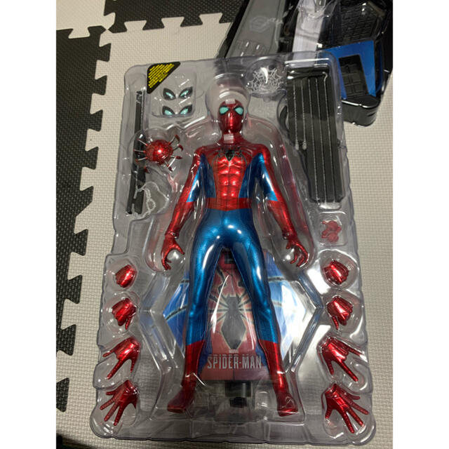 ホットトイズ 1/6 スパイダーマン (スパイダー・アーマーMK IV ホットトイズ 1/6 スパイダーマン (スパイダー・アーマーMK IV