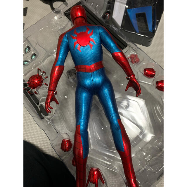 ホットトイズ 1/6 スパイダーマン (スパイダー・アーマーMK IVスーツ版)