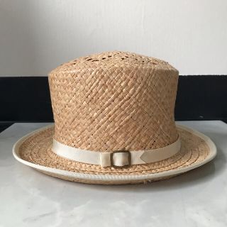 オーバーライド(override)の🎩RAFFIA TOP HATラフィアトップハットシルクハット型(ベージュ)(麦わら帽子/ストローハット)