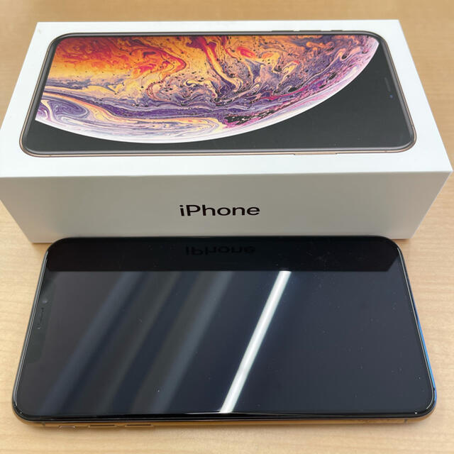 Apple(アップル)の【中古／美品】iPhone Xs Max スマホ/家電/カメラのスマートフォン/携帯電話(スマートフォン本体)の商品写真