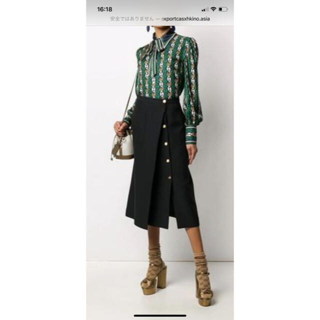 Gucci(グッチ)のゆっこ様専用☆GUCCI ラップスカート 36☆ レディースのスカート(ロングスカート)の商品写真