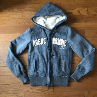 アバクロンビーアンドフィッチ(Abercrombie&Fitch)のブルゾン　ボア付きパーカー　レディース  (ブルゾン)