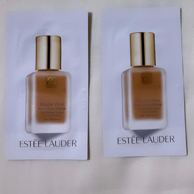 Estee Lauder(エスティローダー)のESTEELAUDER ダブルウェアファンデーション コスメ/美容のキット/セット(サンプル/トライアルキット)の商品写真