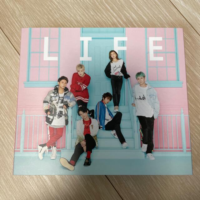 AAA(トリプルエー)のLIFE（DVD付） エンタメ/ホビーのCD(ポップス/ロック(邦楽))の商品写真