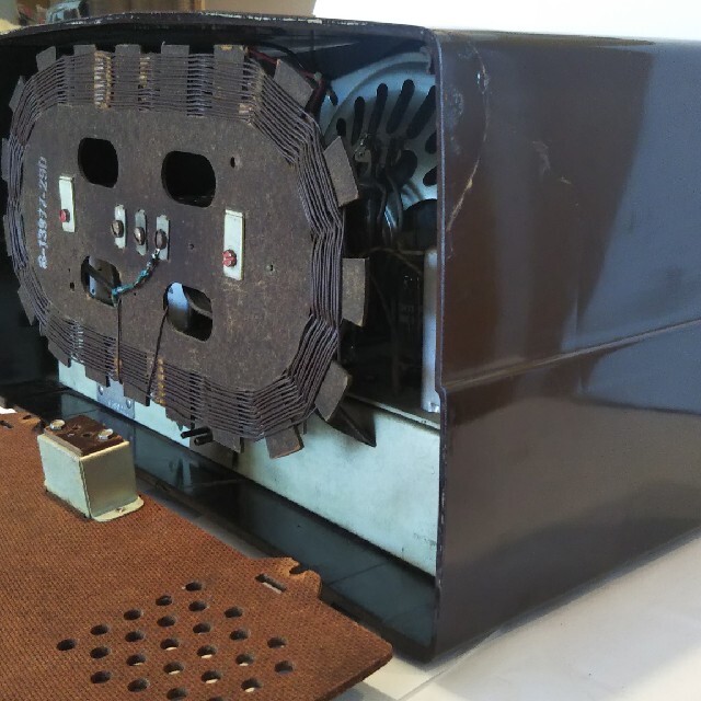 ゼニスZENITH(アメリカ)、真空管ラジオ、7H820型(1948年式 ゼニスZENITH(アメリカ)、真空管ラジオ、7H820型(1948年式