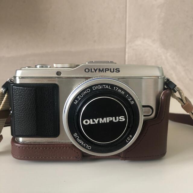 OLYMPUS PEN E−P3 SILVER