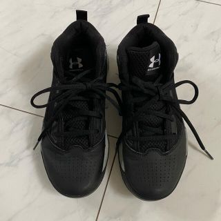 アンダーアーマー(UNDER ARMOUR)のUNDER ARMOUR アンダーアーマー　シューズ(スニーカー)