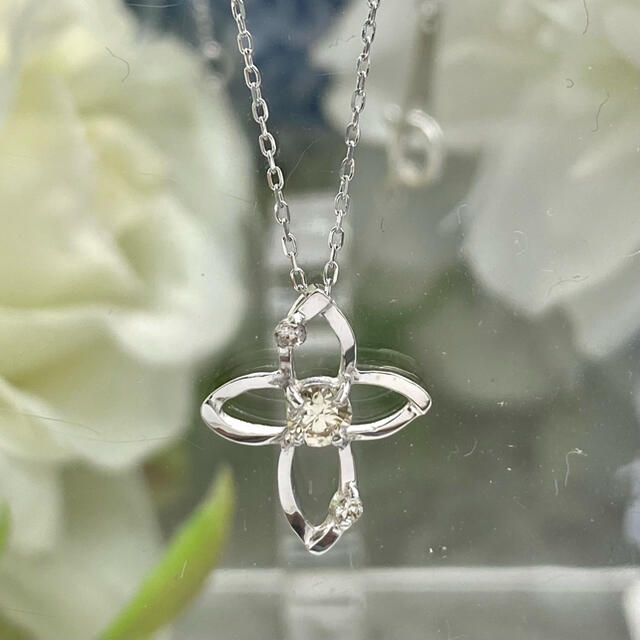 ☆0.37ct☆✨クロス ダイヤモンドK18WGペンダントネックレス www ...