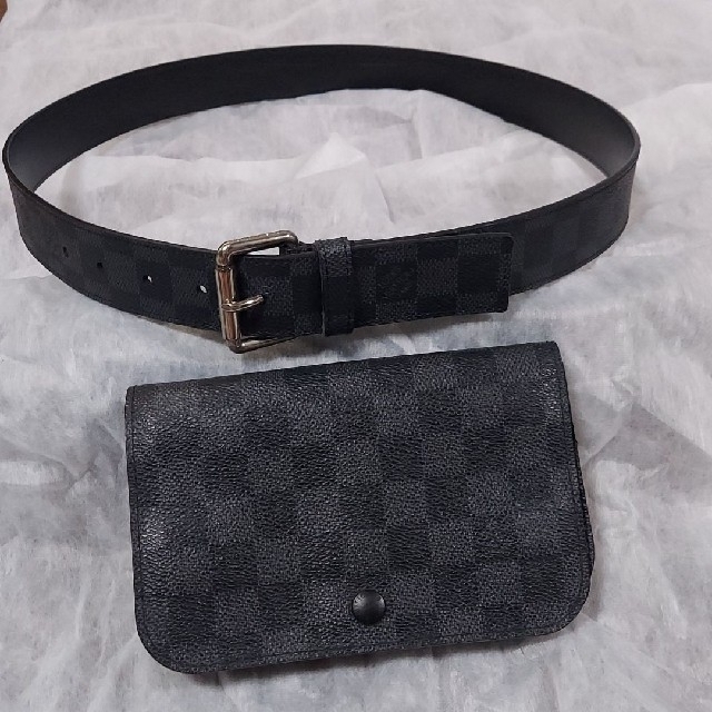 LOUIS VUITTON(ルイヴィトン)のルイヴィトン　ボディバッグ　ベルトポーチ メンズのバッグ(ボディーバッグ)の商品写真