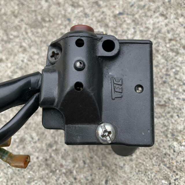 国内正規品 CBX400F 1型 2型 アクセルボックス 右スイッチボックス CBR
