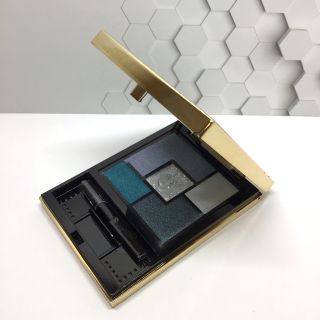 イヴサンローランボーテ(Yves Saint Laurent Beaute)のYSL　（数量限定発売品）パレット アーバンエスケープ　アイシャドウ(アイシャドウ)