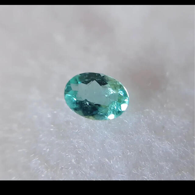 Tiffany & Co.(ティファニー)のブラジル産　パライバトルマリン　オーバル　ルース 0.20ct レディースのアクセサリー(その他)の商品写真