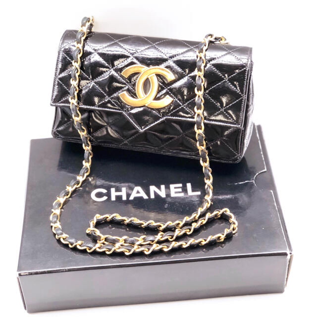 CHANEL(シャネル)の︎CHANEL シャネル デカココ マトラッセ チェーン ショルダーバッグ 黒 レディースのバッグ(ショルダーバッグ)の商品写真