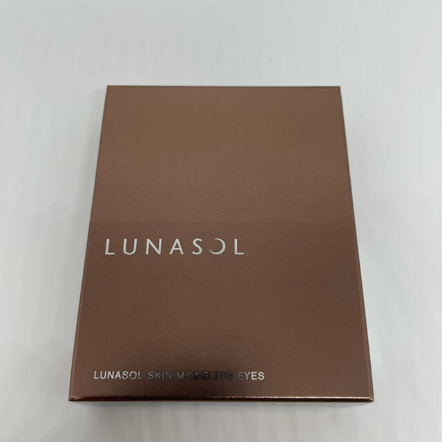 LUNASOL(ルナソル)のLUNASOL ルナソル スキンモデリングアイズ01 Beige Beige コスメ/美容のベースメイク/化粧品(アイシャドウ)の商品写真