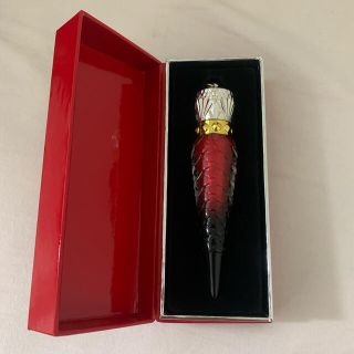 クリスチャンルブタン(Christian Louboutin)のクリスチャンルブタン　メタルマットフルイド　101F(口紅)