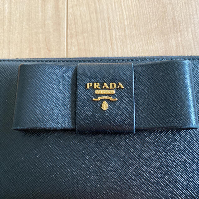 PRADA(プラダ)の【美品】PRADA 長財布 レディースのファッション小物(財布)の商品写真