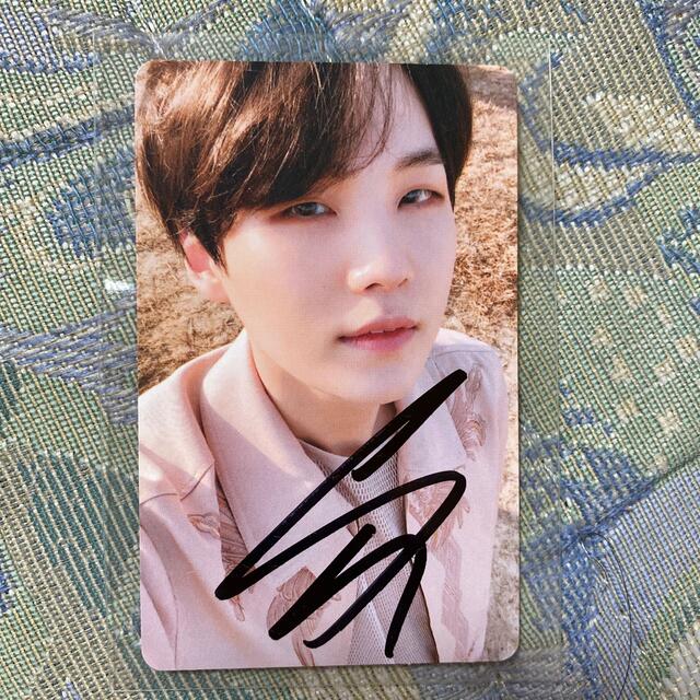 防弾少年団 BTS ユンギ SUGA 直筆サイン トレカ-