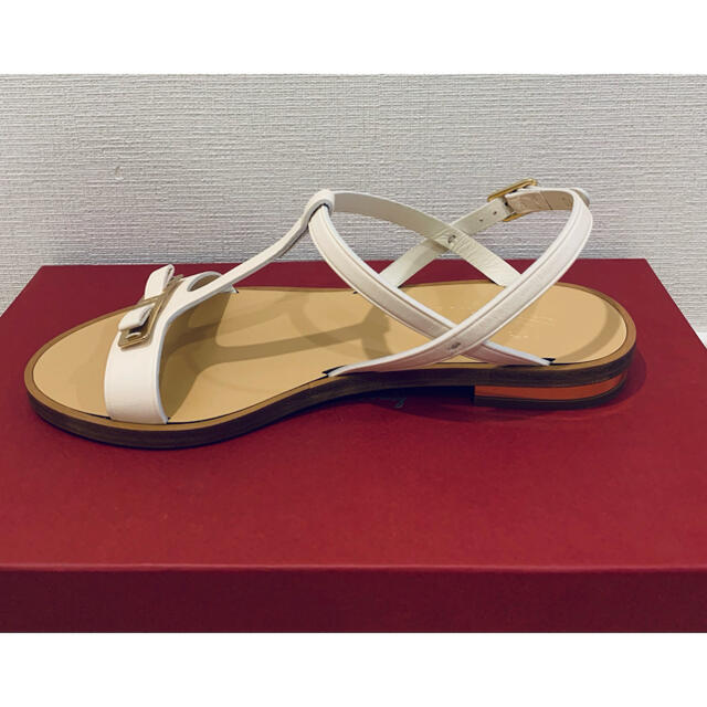 値下げ中‼︎ Salvatore Ferragamo 未使用品 サンダル - 靴 値下げ中‼︎ Salvatore Ferragamo 未使用品 サンダル - 靴