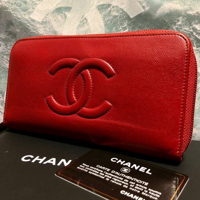 正規品！美品！ CHANEL シャネル レッド キャビアスキン 長財布