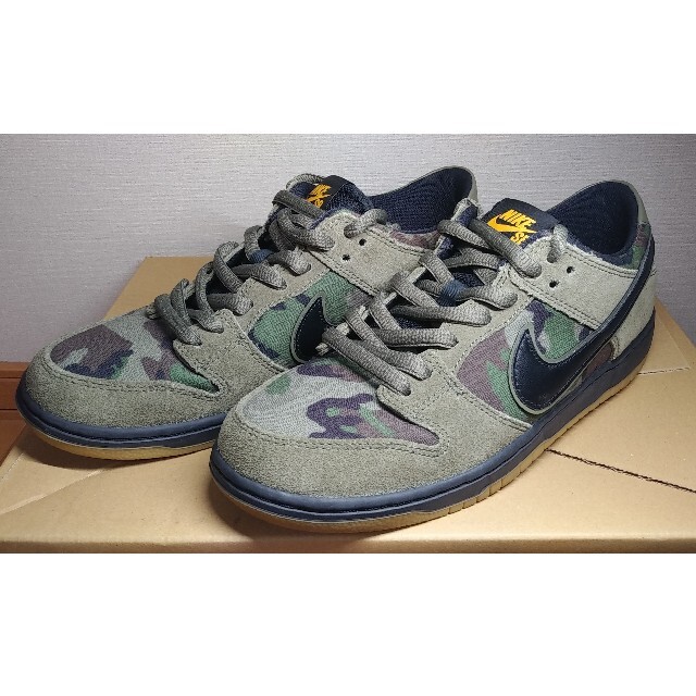 NIKE(ナイキ)のNIKE DUNK LOW SB CAMO 27cm メンズの靴/シューズ(スニーカー)の商品写真