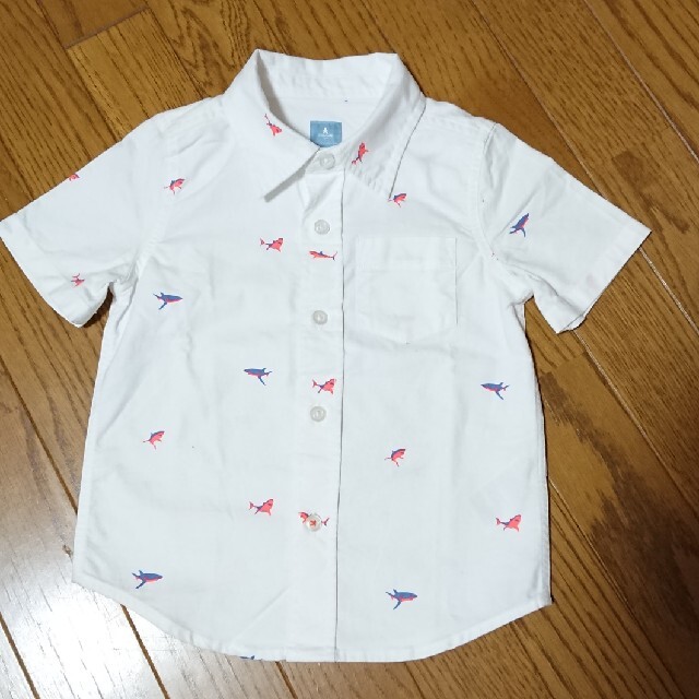 babyGAP(ベビーギャップ)のBabyGap ギャップ シャツ 半袖 100cm キッズ/ベビー/マタニティのキッズ服男の子用(90cm~)(Tシャツ/カットソー)の商品写真