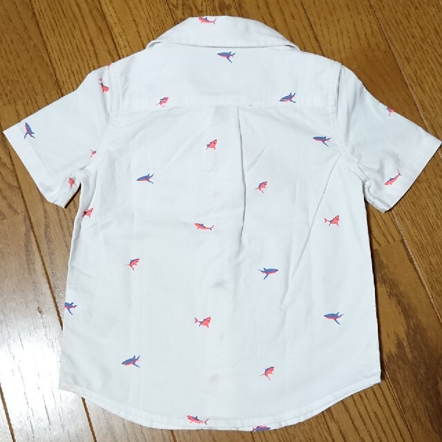 babyGAP(ベビーギャップ)のBabyGap ギャップ シャツ 半袖 100cm キッズ/ベビー/マタニティのキッズ服男の子用(90cm~)(Tシャツ/カットソー)の商品写真