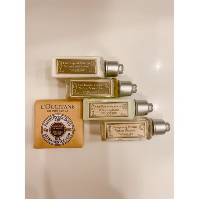 L'OCCITANE(ロクシタン)の新品未使用★ロクシタン ヴァーベナ　アメニティセット コスメ/美容のボディケア(バスグッズ)の商品写真