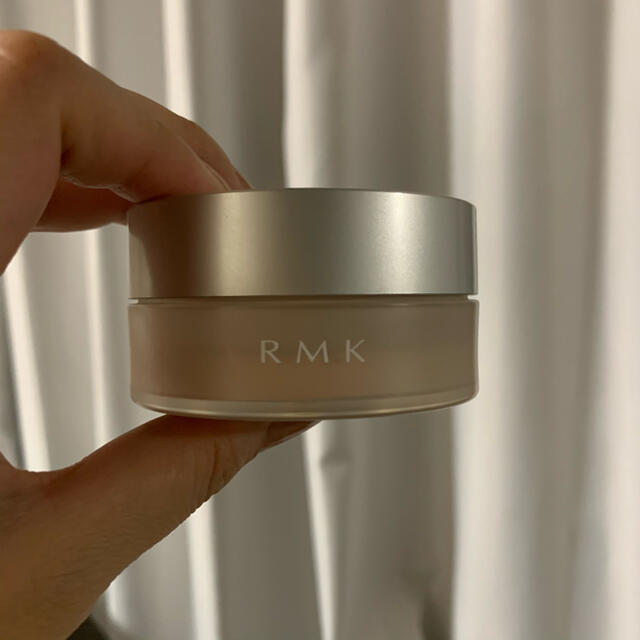 RMK(アールエムケー)のトランスルーセントフェイスパウダー02 コスメ/美容のベースメイク/化粧品(フェイスパウダー)の商品写真