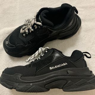 バレンシアガ(Balenciaga)の【BALENCIAGA】バレンシアガ  トリプルs  ブラック　43 (スニーカー)