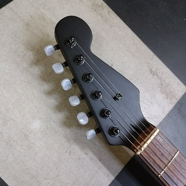 K-garageストラトタイプ(改) 楽器のギター(エレキギター)の商品写真