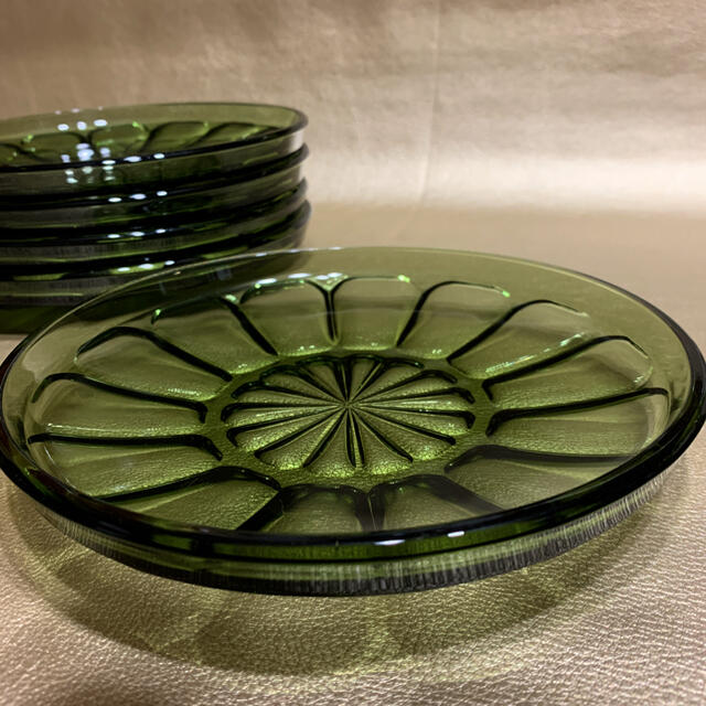 Noritake Green glass Tableware 14 pieces 1