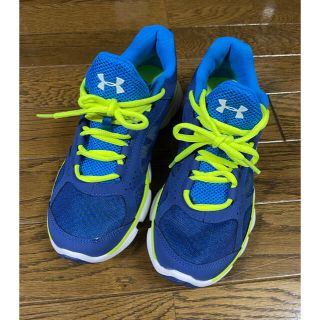 アンダーアーマー(UNDER ARMOUR)のアンダーアーマー スニーカー 23.5(スニーカー)