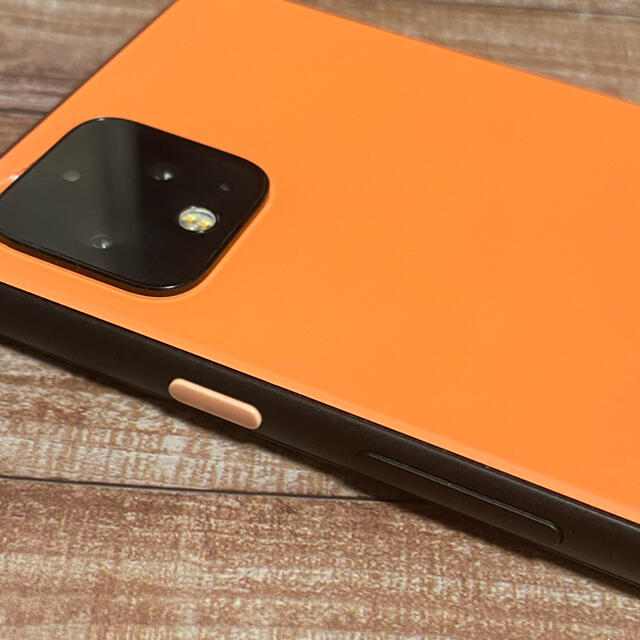 Google Pixel(グーグルピクセル)の訳あり ジャンク SIMロック解除済み Pixel 4 Oh So Orange スマホ/家電/カメラのスマートフォン/携帯電話(スマートフォン本体)の商品写真