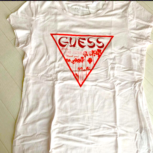 GUESS(ゲス)のGUSEE Tシャツ レディースのトップス(Tシャツ(半袖/袖なし))の商品写真