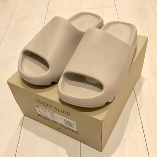 アディダス(adidas)の⭐︎SEI1211様専用⭐︎YEEZY SLIDE 25.5 イージー スライド(サンダル)