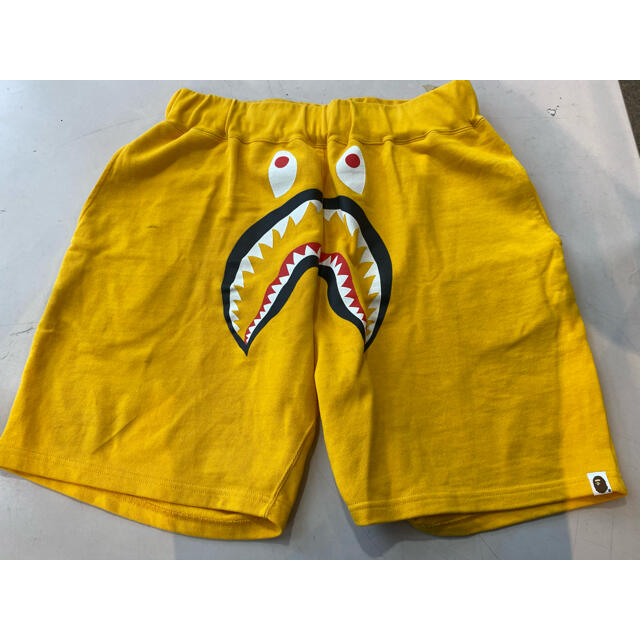 A BATHING APE(アベイシングエイプ)のAPE SHARK SWEAT SHORTS L メンズのパンツ(ショートパンツ)の商品写真