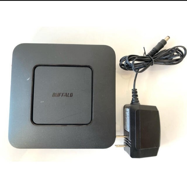 Buffalo(バッファロー)のWIFIルーター　バッファロー　 WSR-300HP スマホ/家電/カメラのPC/タブレット(PC周辺機器)の商品写真