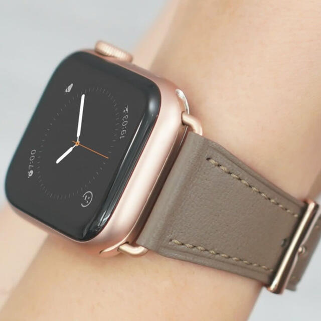 Apple Watch - Apple Watch 革バンド 女性用の通販 by m.♡|アップル