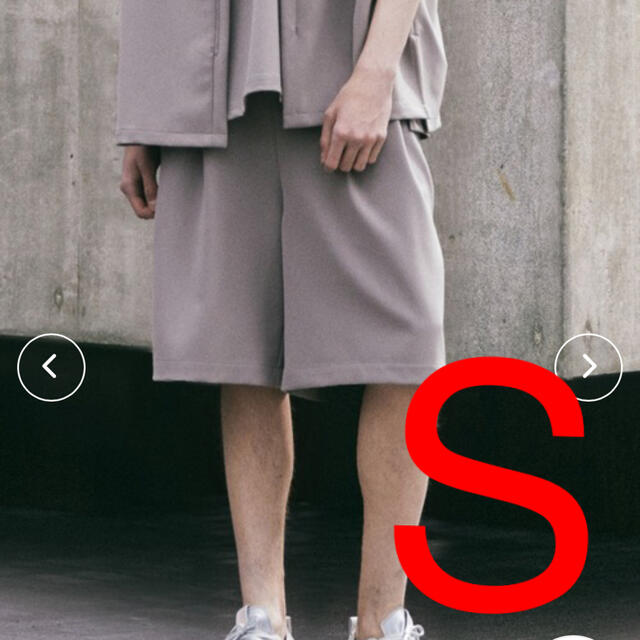 ATTACHIMENT(アタッチメント)の【ATTACHMENT × WYM】EASY WIDE TUCK SHORT メンズのパンツ(ショートパンツ)の商品写真